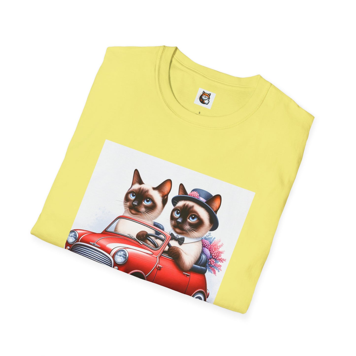 Wacky Siamese Cat friends driving