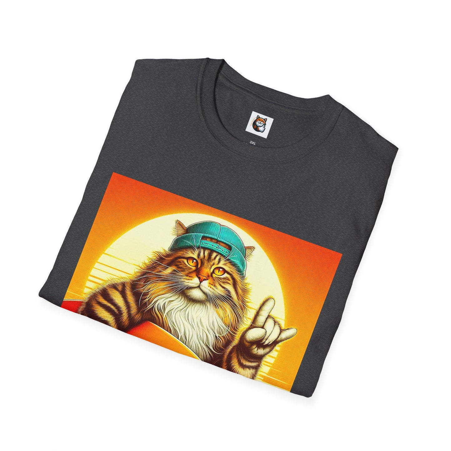 Siberian Cat surfer