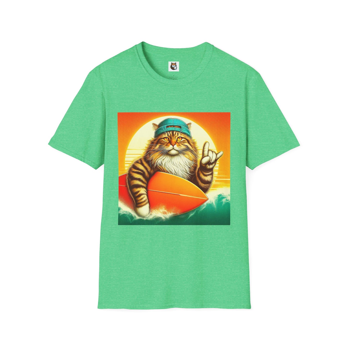 Siberian Cat surfer