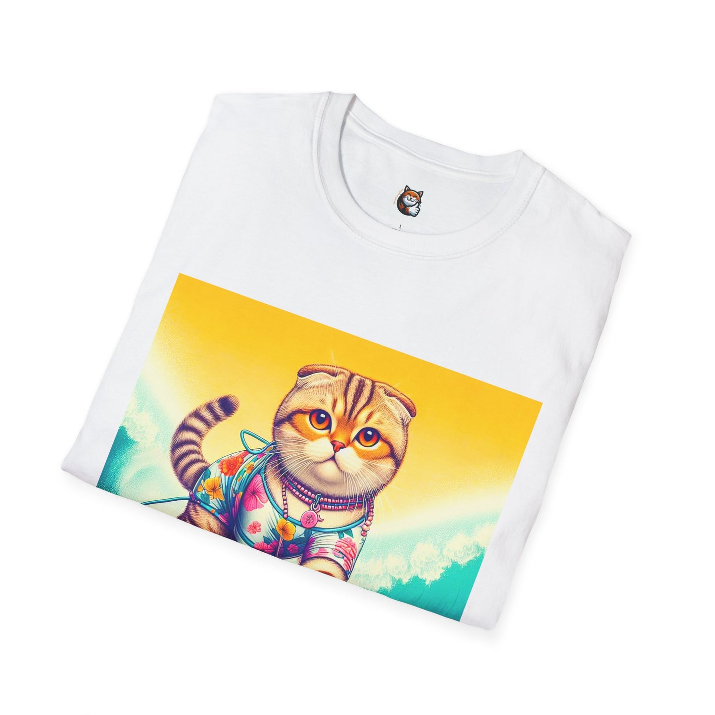 Scottish Fold Cat surfer queen T-Shirt