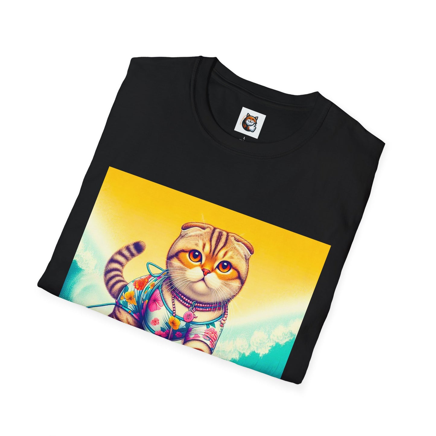 Scottish Fold Cat surfer queen T-Shirt