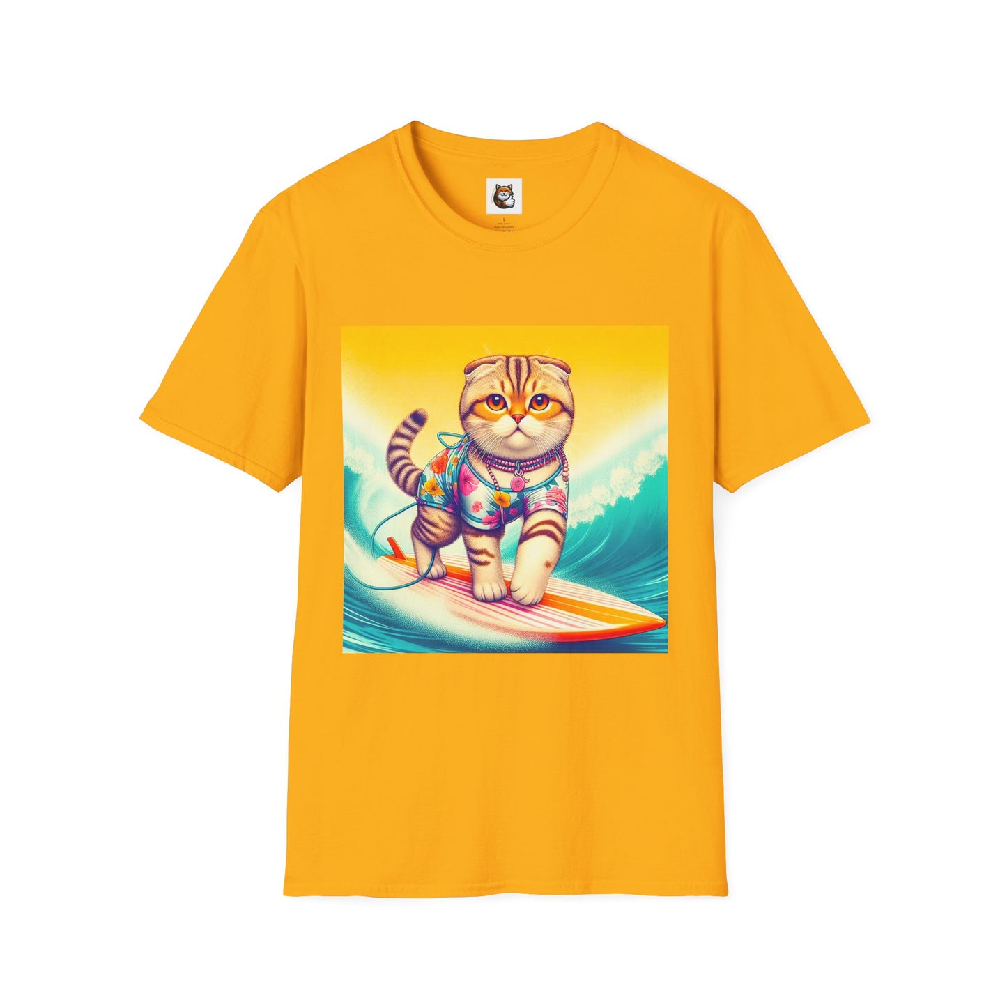 Scottish Fold Cat surfer queen T-Shirt