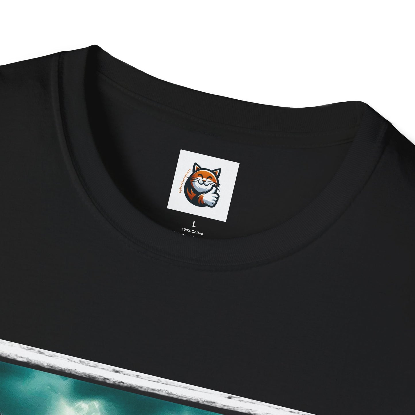 Wacky Maine Coon Unisex Softstyle T-Shirt