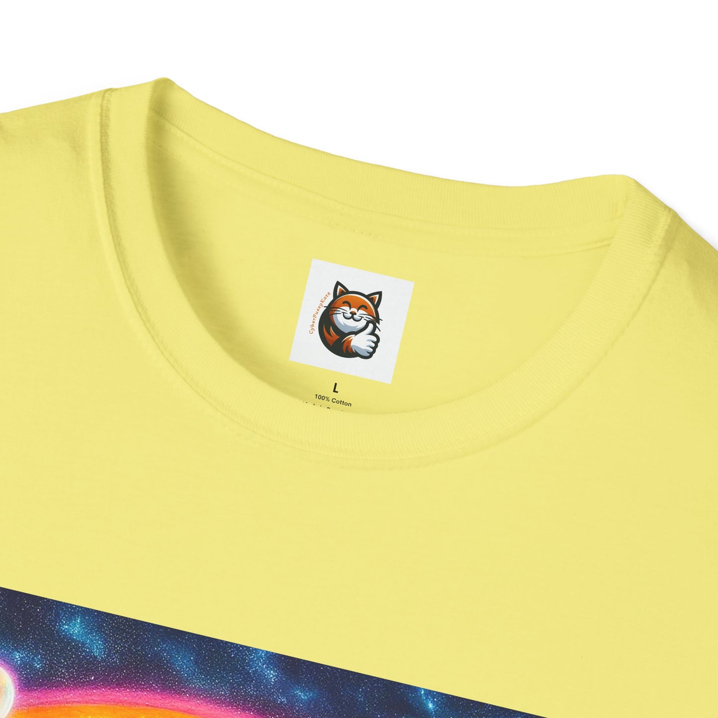Scottish Fold Cat pretty rainbow  T-Shirt
