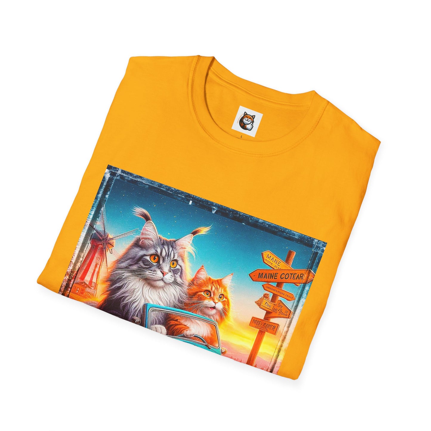 Wacky Maine Coon Unisex Softstyle T-Shirt
