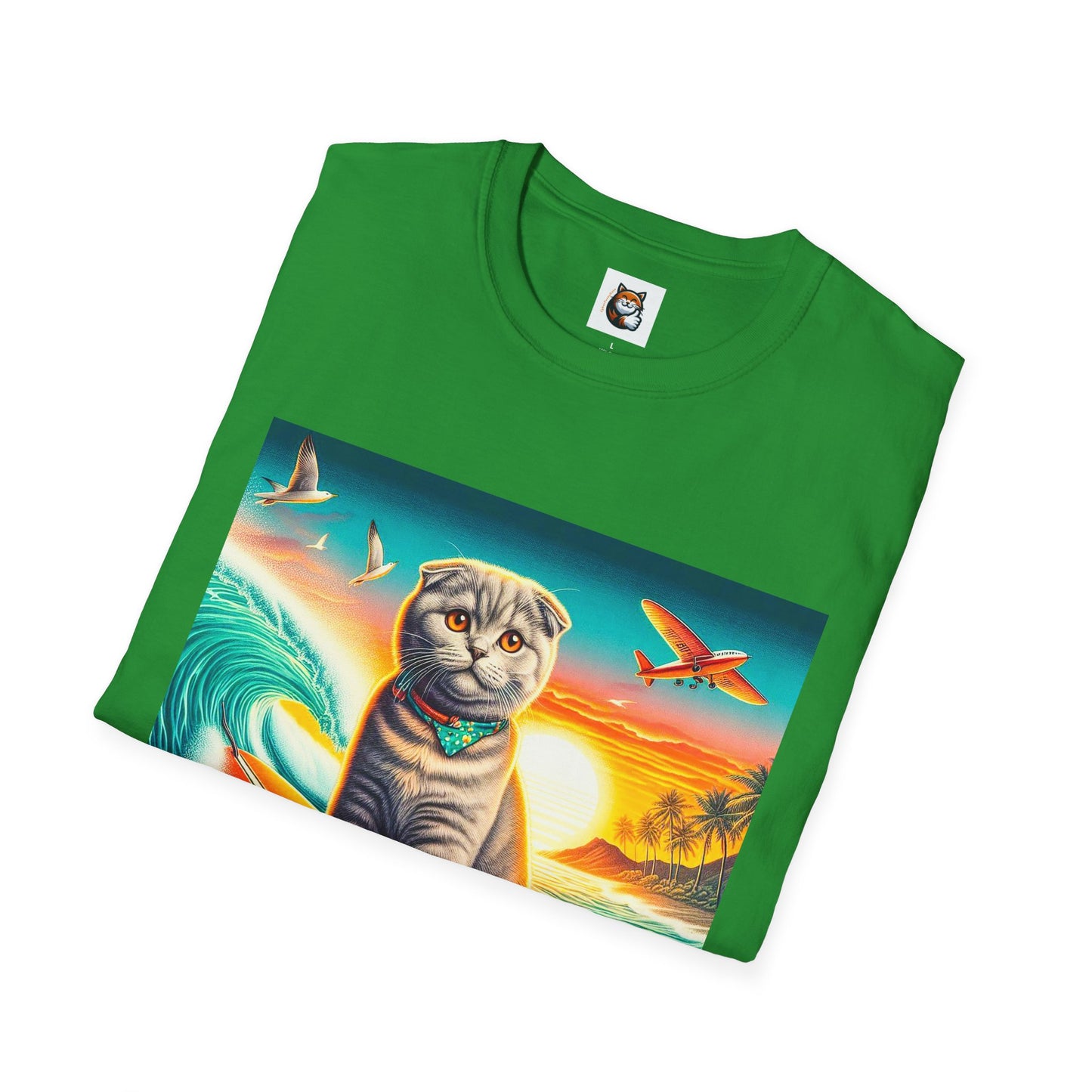 Scottish Fold Cat waves T-Shirt