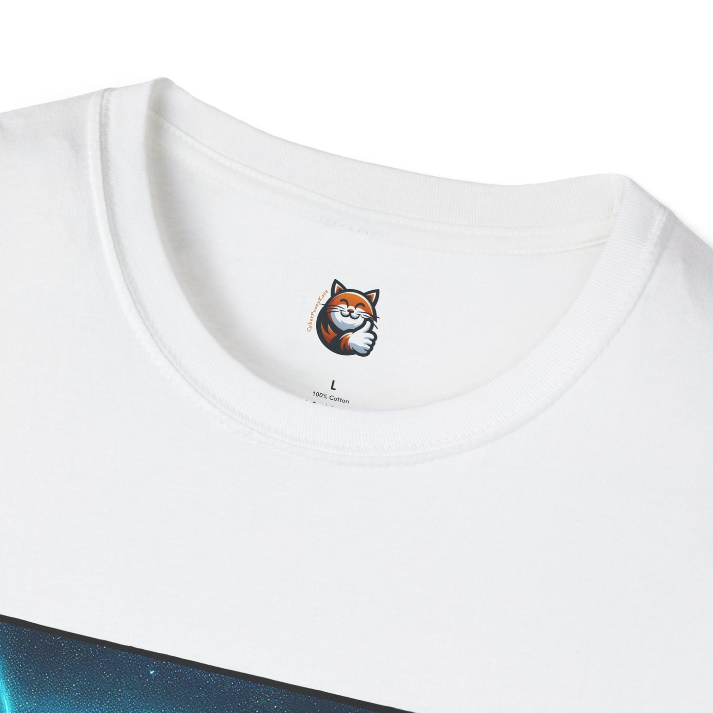 Wacky Maine Coon Unisex Softstyle T-Shirt