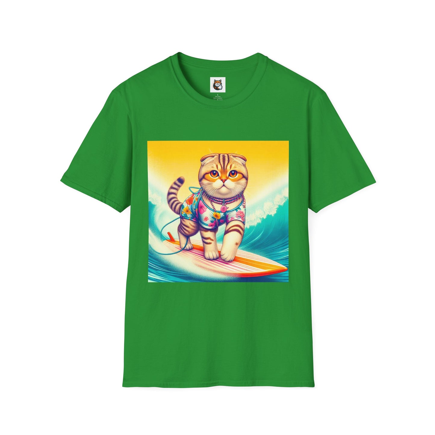 Scottish Fold Cat surfer queen T-Shirt