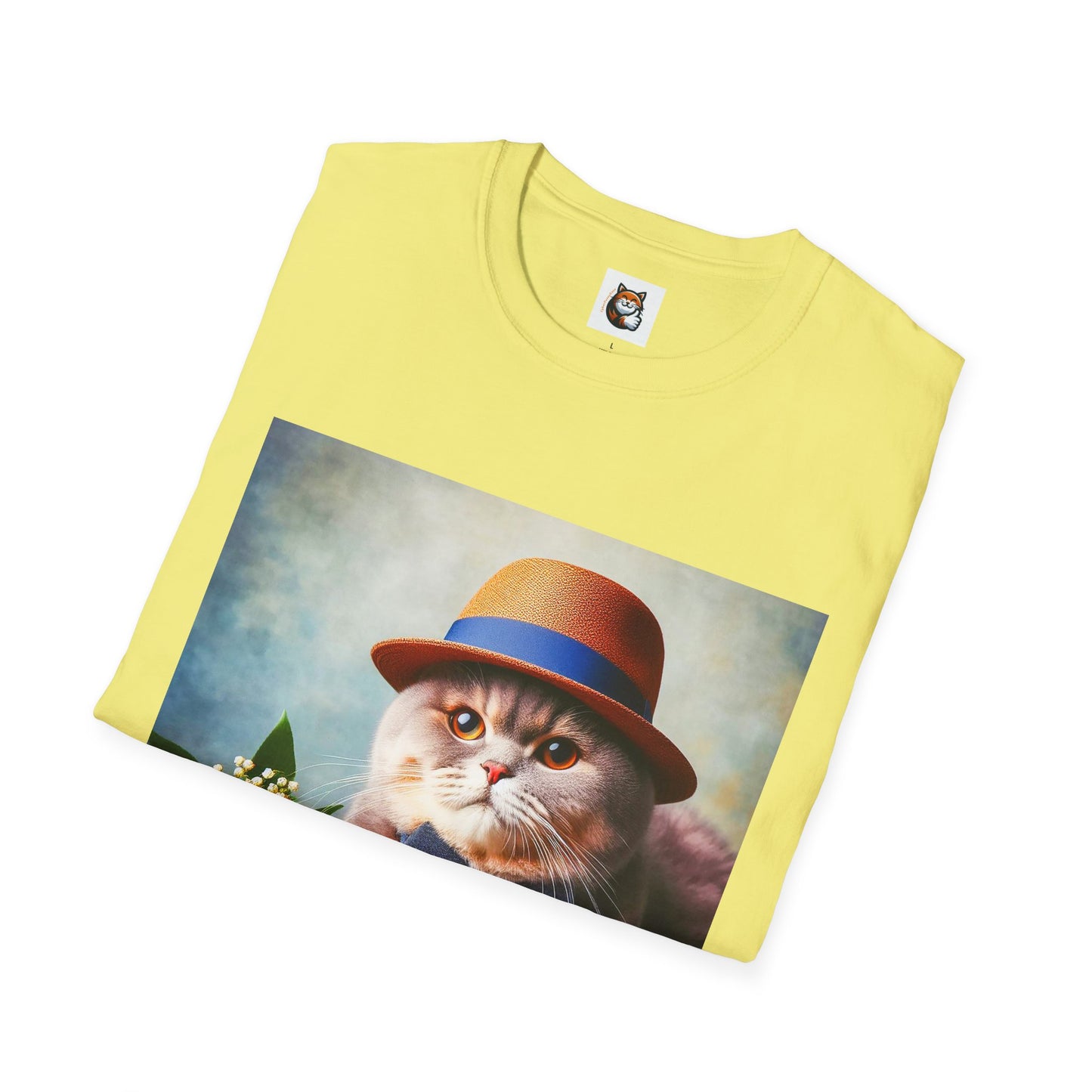 British Shorthair  hat and bow Unisex Softstyle T-Shirt