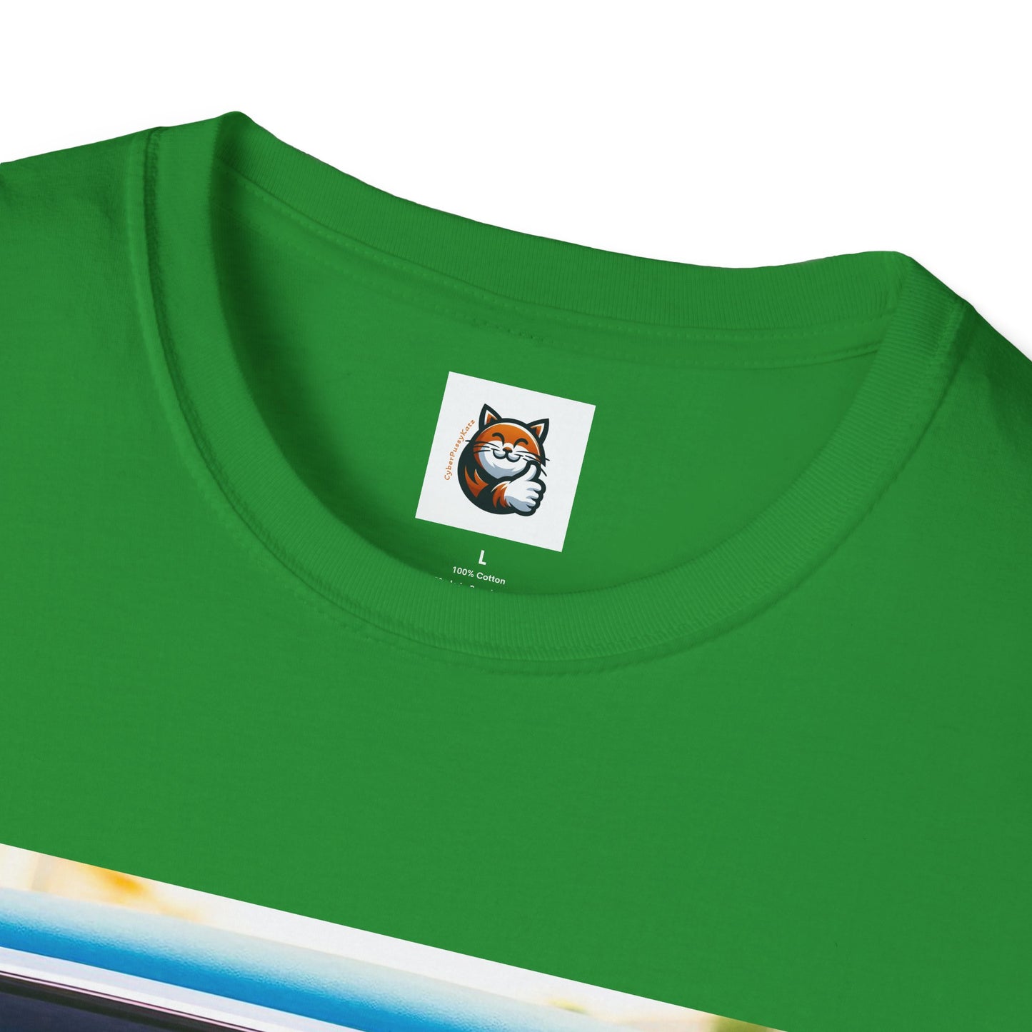 Wacky Ragdoll fun couple driving T-Shirt