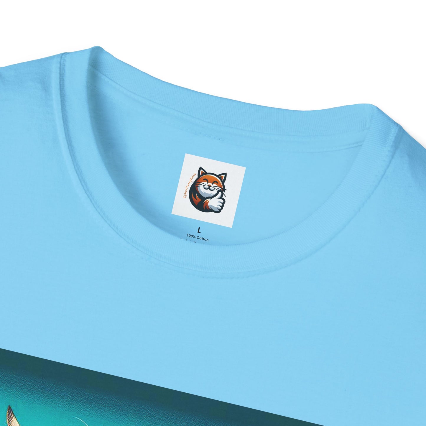 Scottish Fold Cat waves T-Shirt