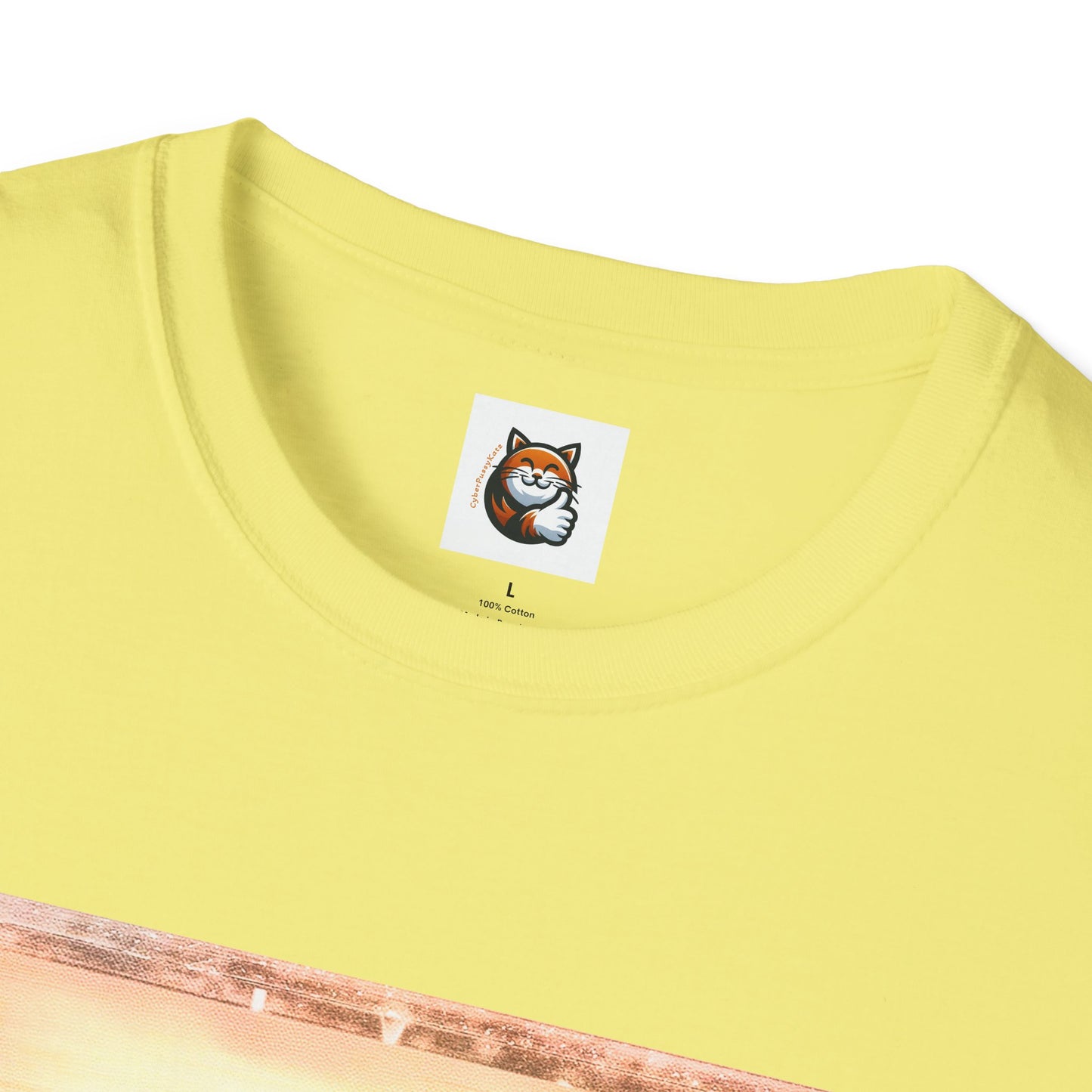 Wacky American Shorthair Unisex Softstyle T-Shirt