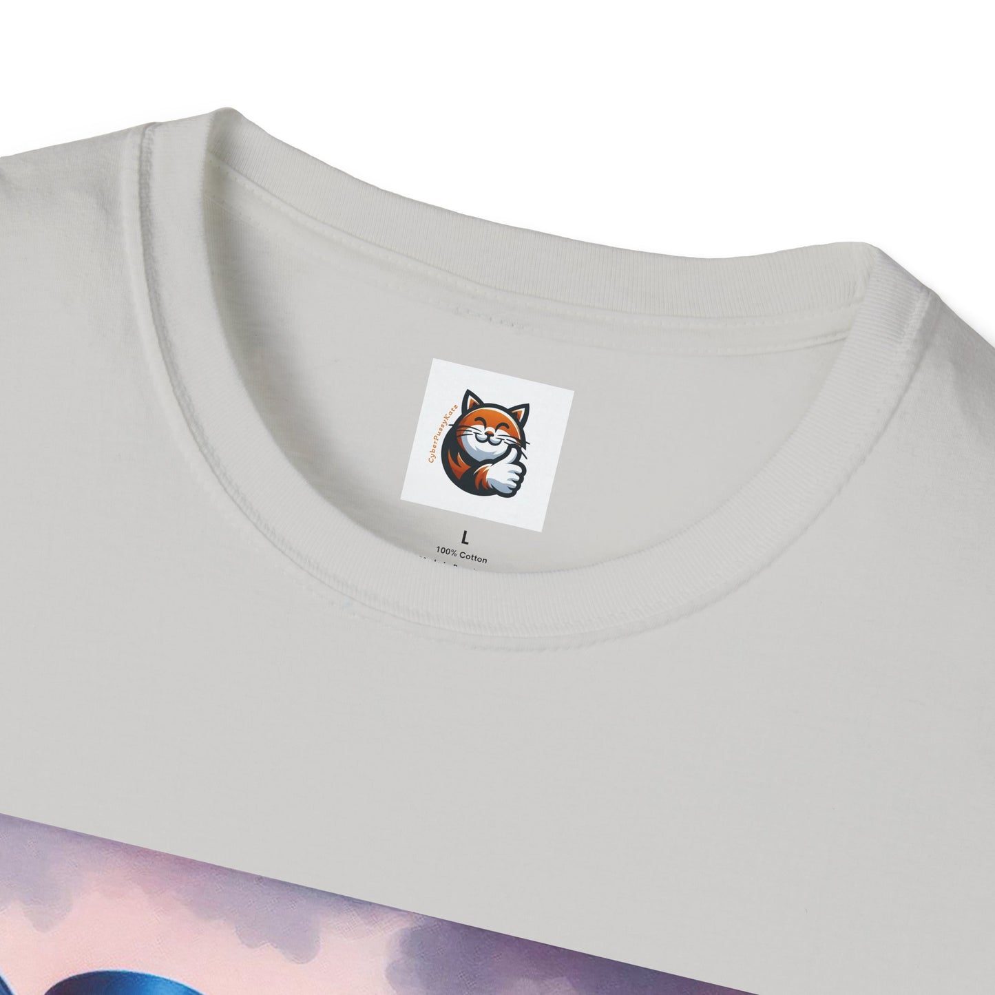 Russian Blue Cat tiny car  T-Shirt