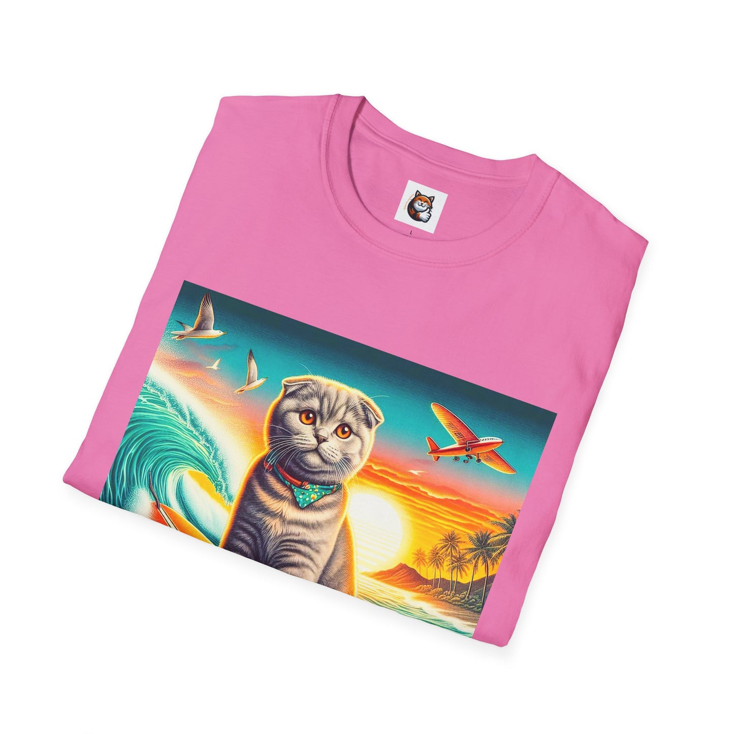 Scottish Fold Cat waves T-Shirt