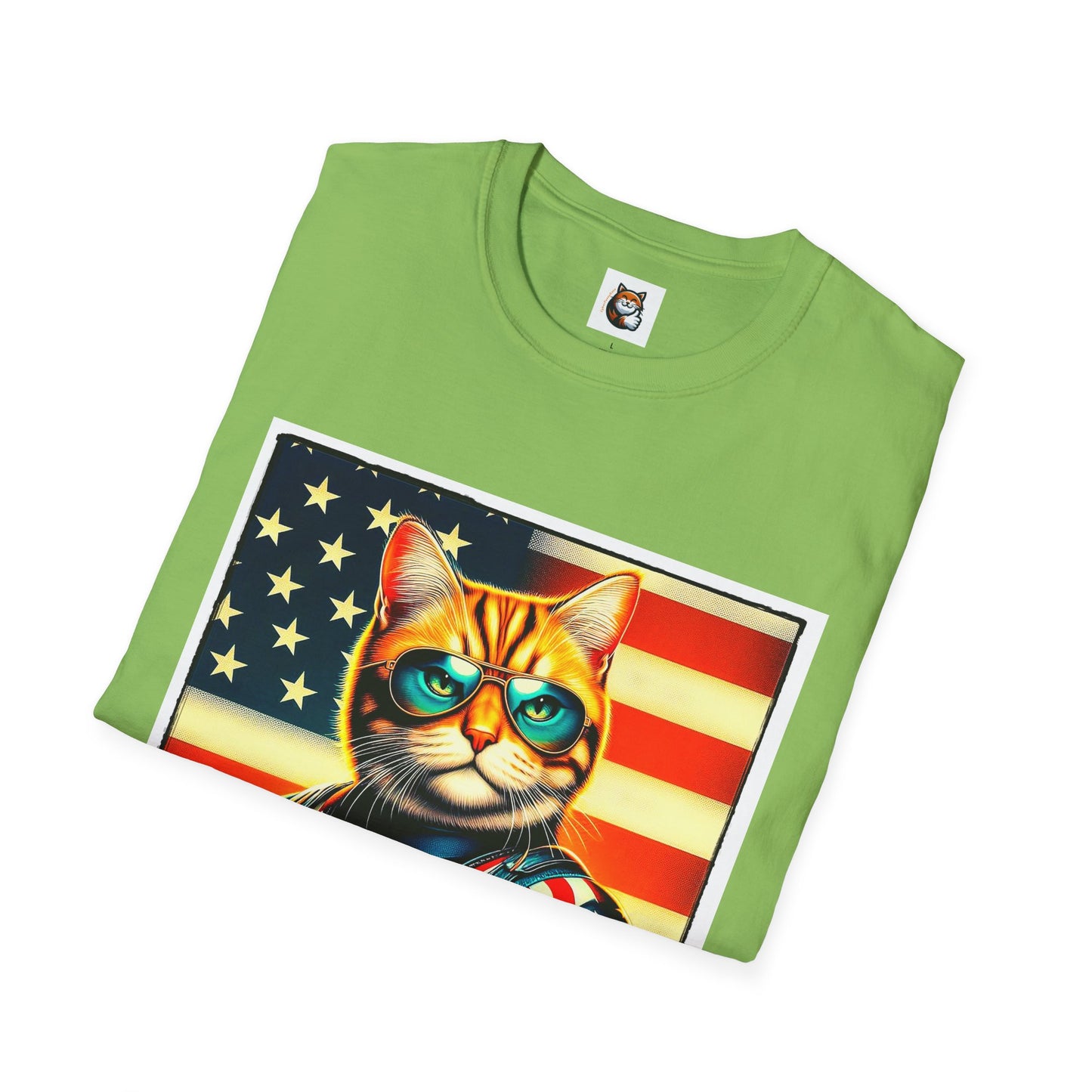 American Shorthair surfing Softstyle T-Shirt