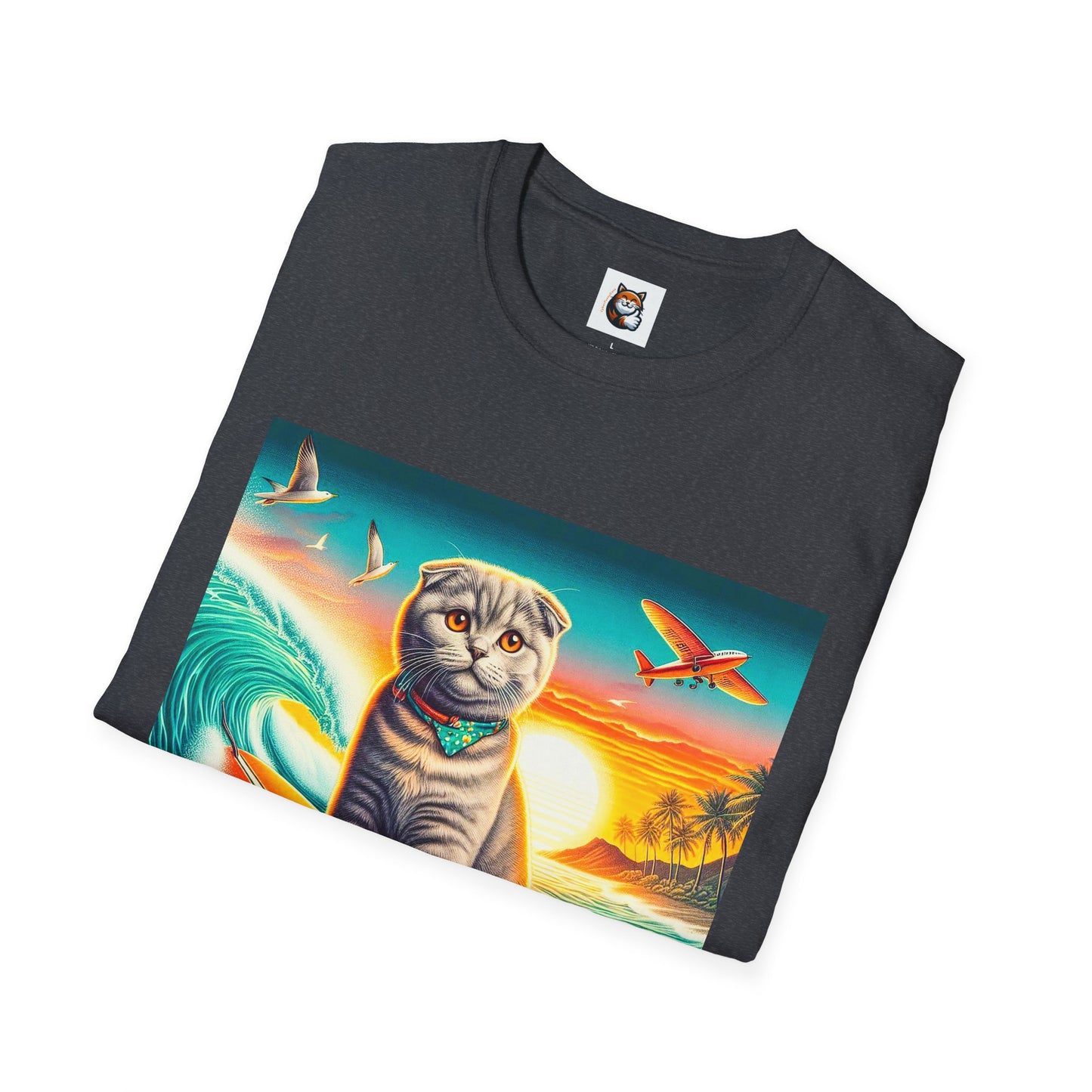 Scottish Fold Cat waves T-Shirt