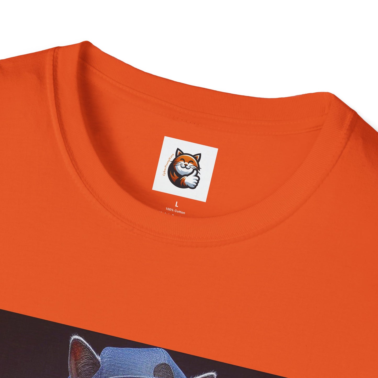 Russian Blue Cat arm day  T-Shirt