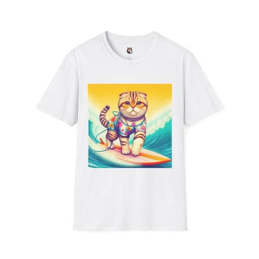 Scottish Fold Cat surfer queen T-Shirt