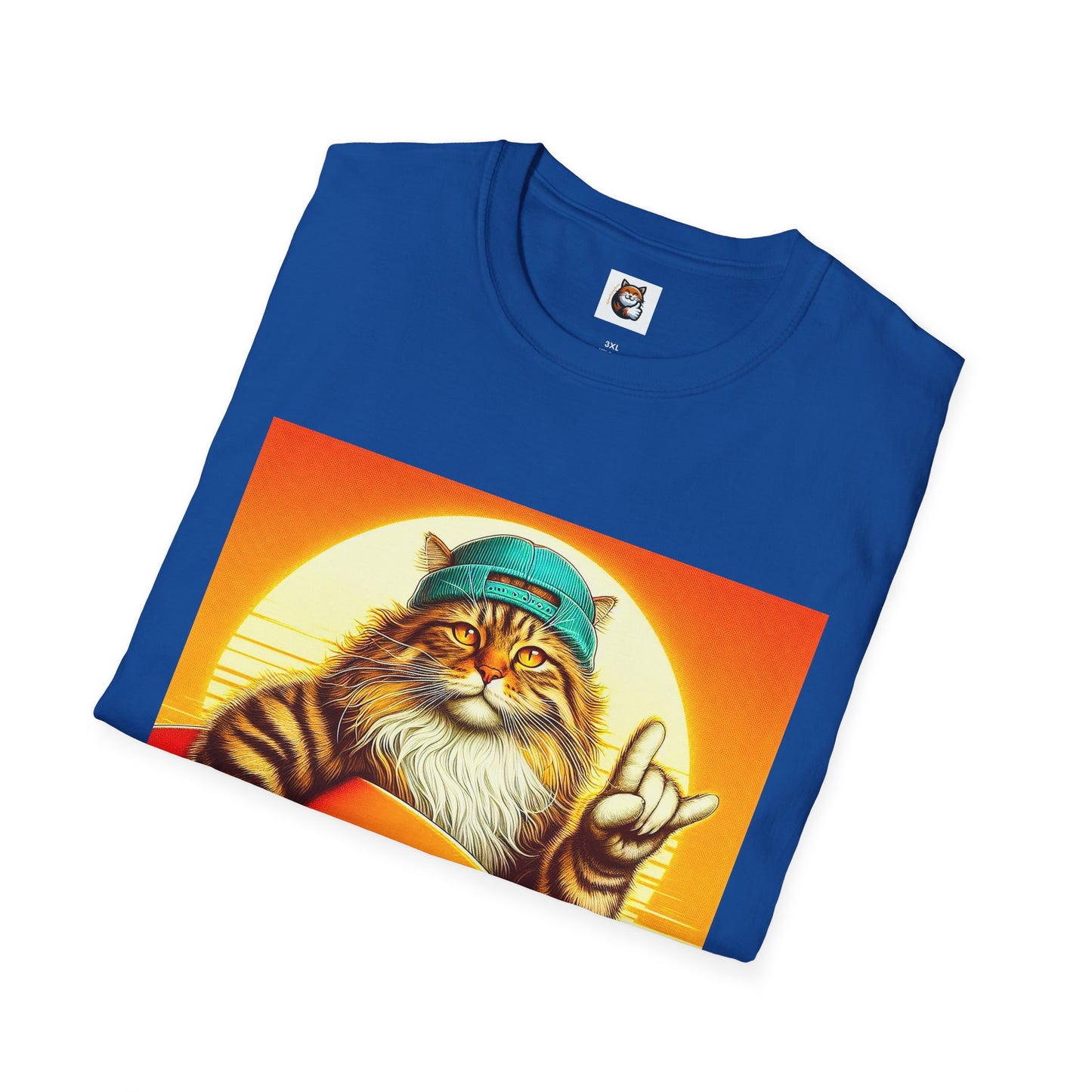 Siberian Cat surfer