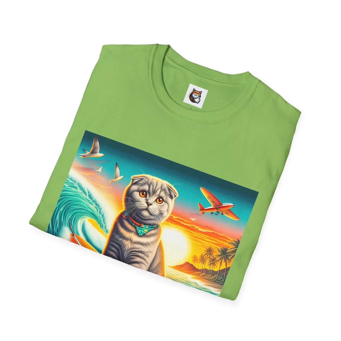 Scottish Fold Cat waves T-Shirt