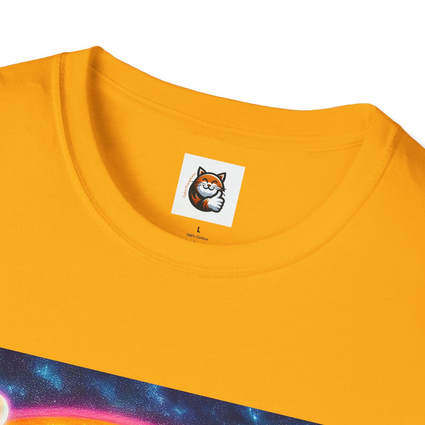 Scottish Fold Cat pretty rainbow  T-Shirt