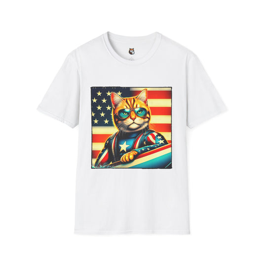 American Shorthair surfing Softstyle T-Shirt