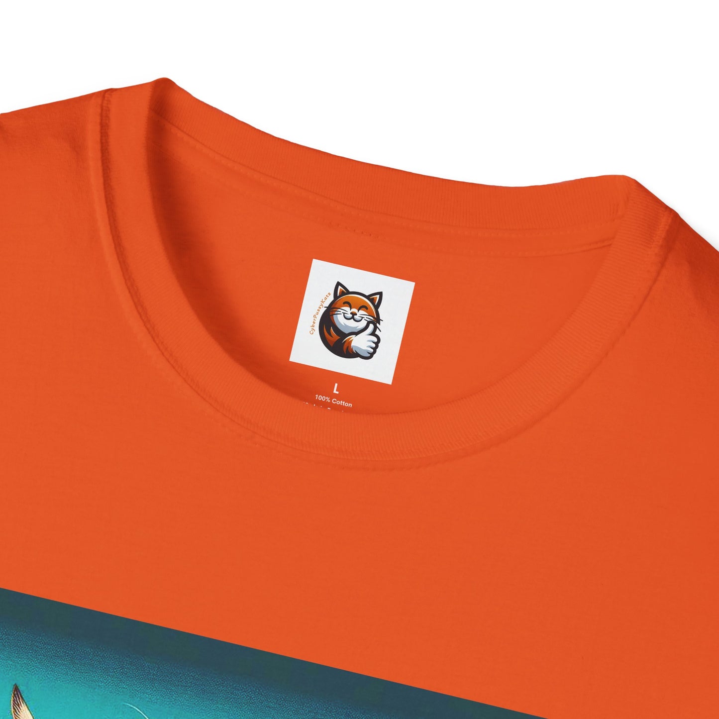 Scottish Fold Cat waves T-Shirt