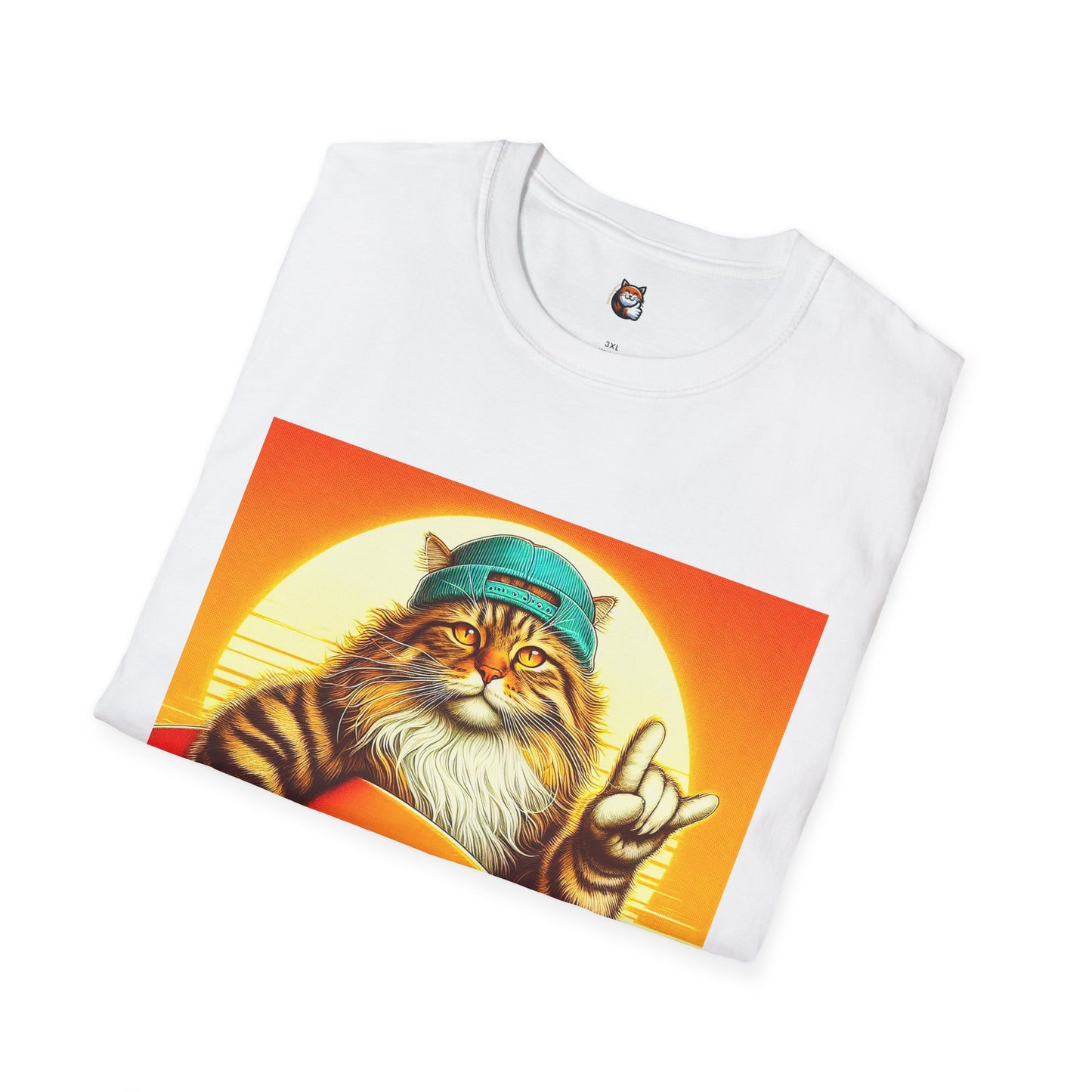 Siberian Cat surfer