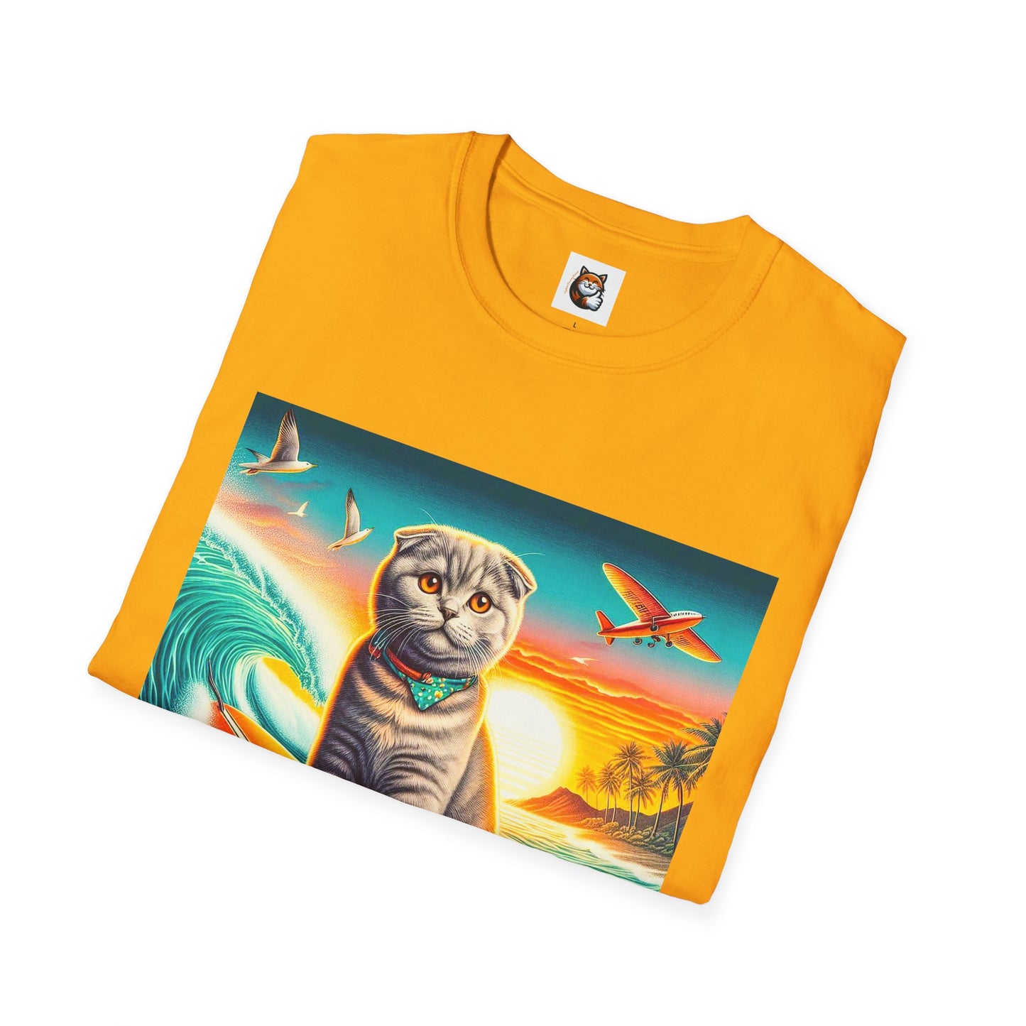 Scottish Fold Cat waves T-Shirt