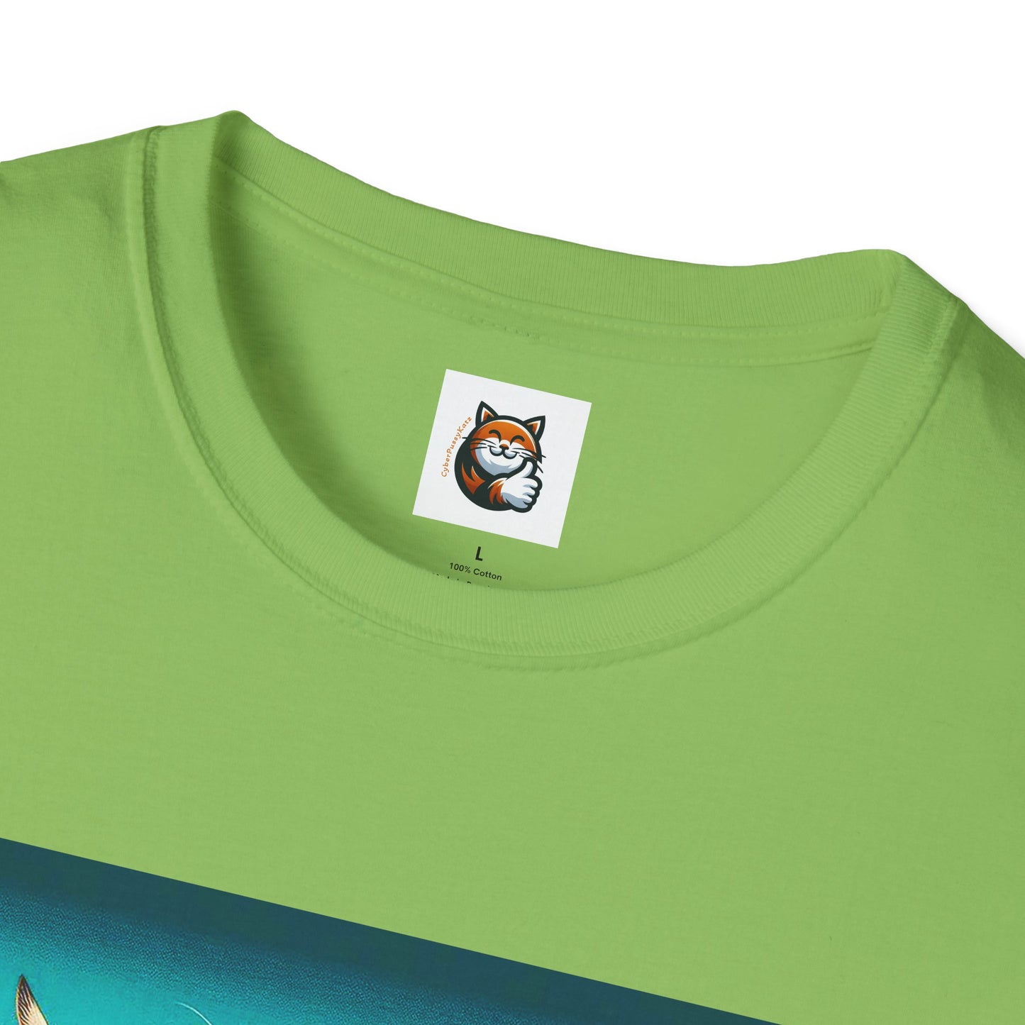 Scottish Fold Cat waves T-Shirt