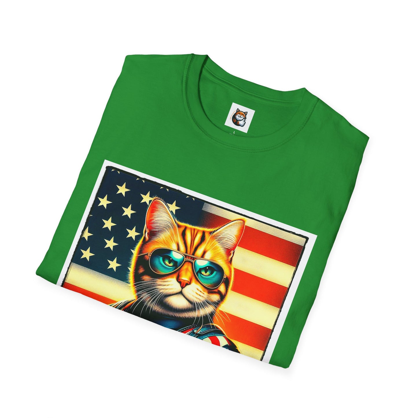American Shorthair surfing Softstyle T-Shirt