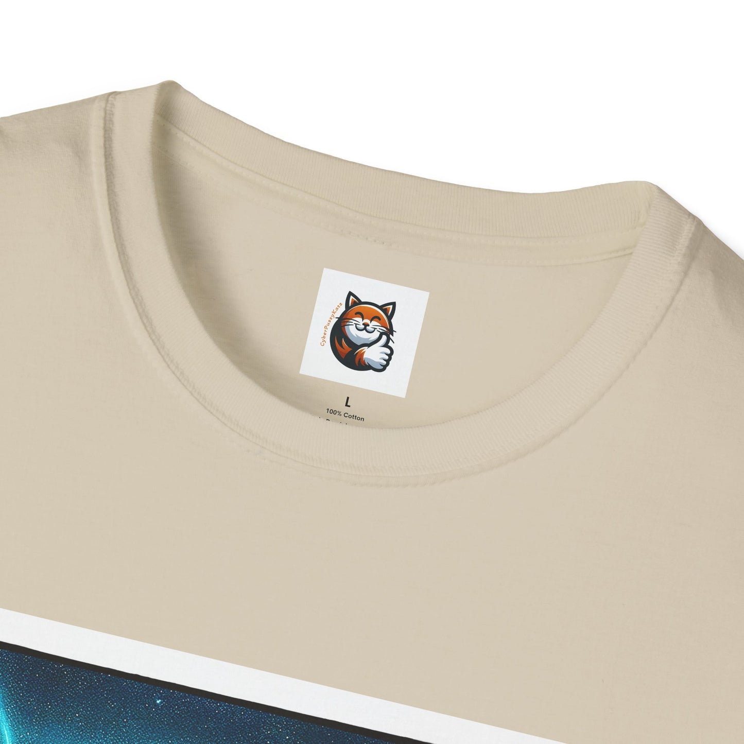 Wacky Maine Coon Unisex Softstyle T-Shirt