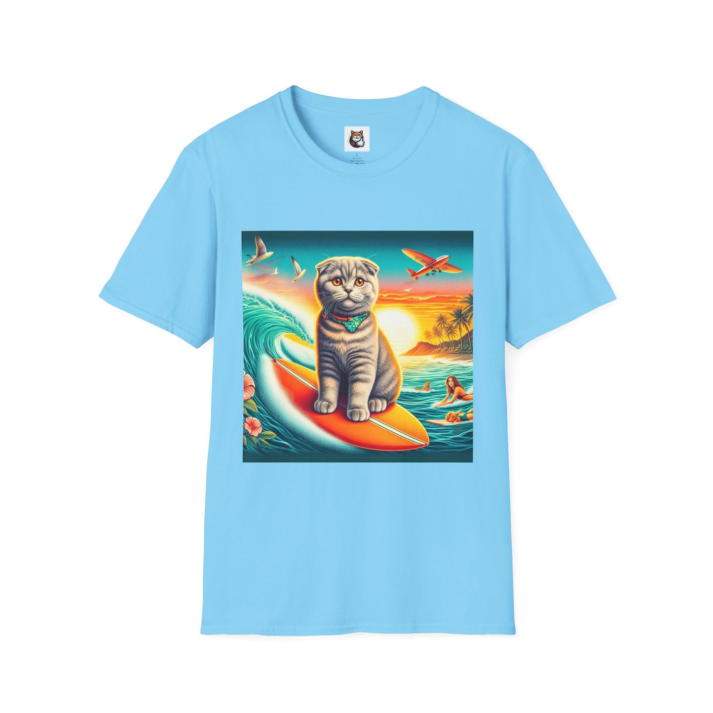 Scottish Fold Cat waves T-Shirt