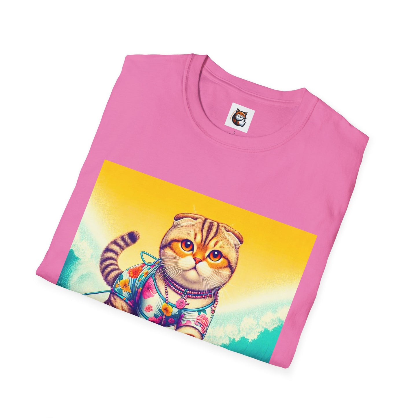 Scottish Fold Cat surfer queen T-Shirt