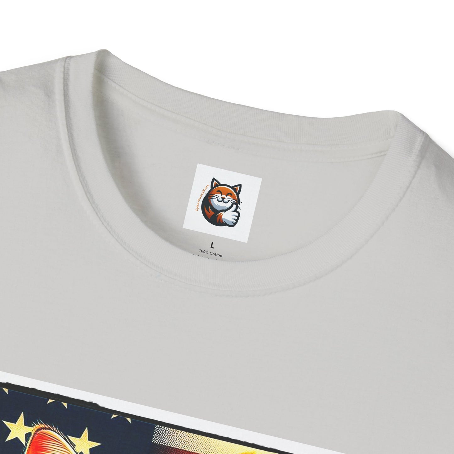 American Shorthair surfing Softstyle T-Shirt