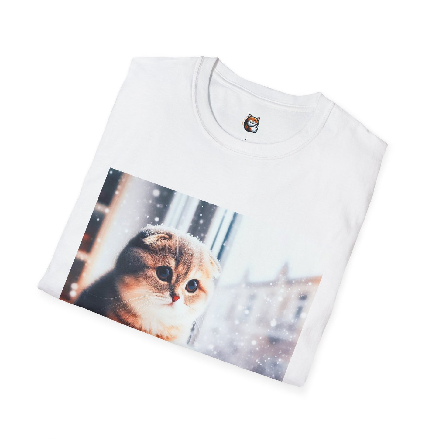 Scottish Fold Cat snow kitty  T-Shirt