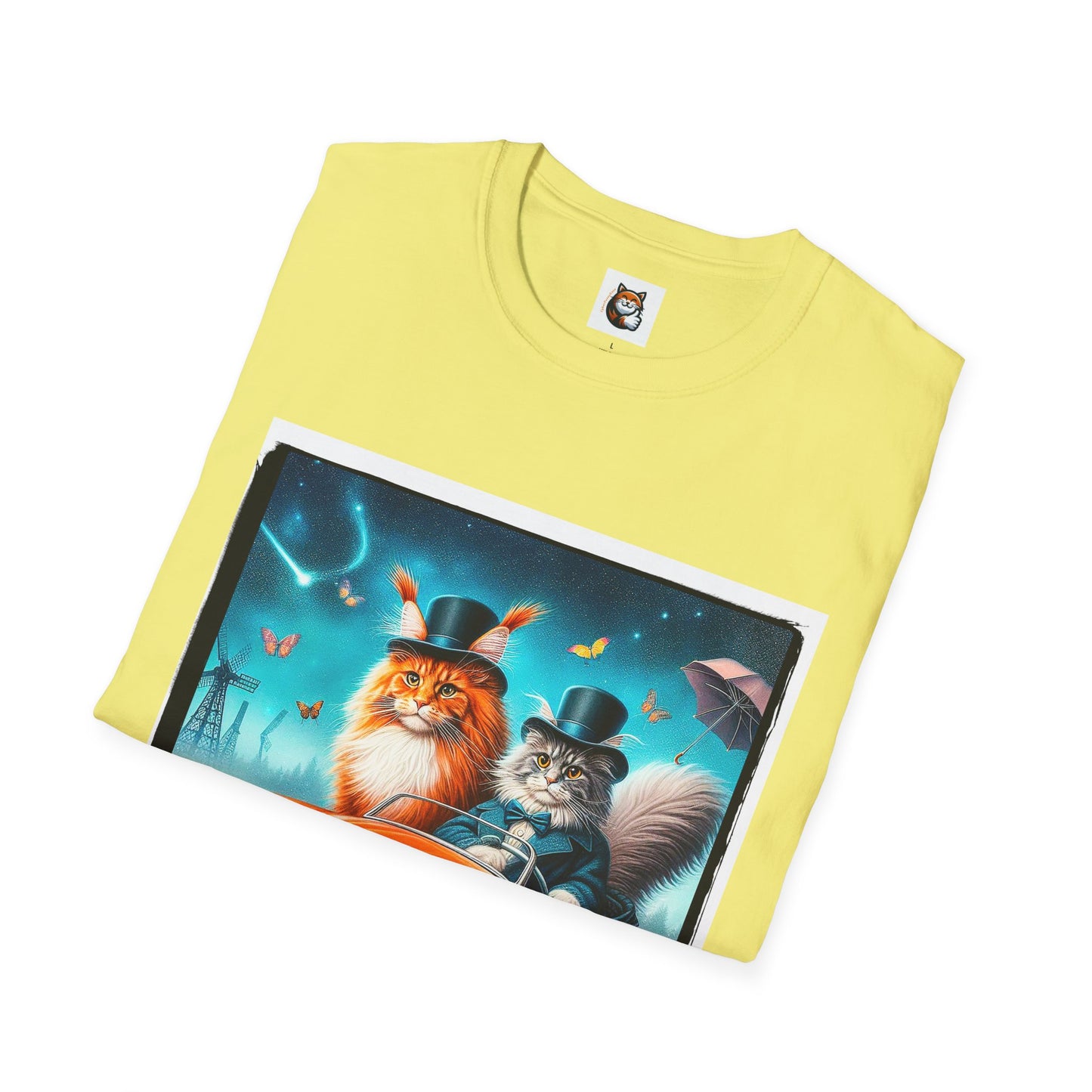 Wacky Maine Coon Unisex Softstyle T-Shirt