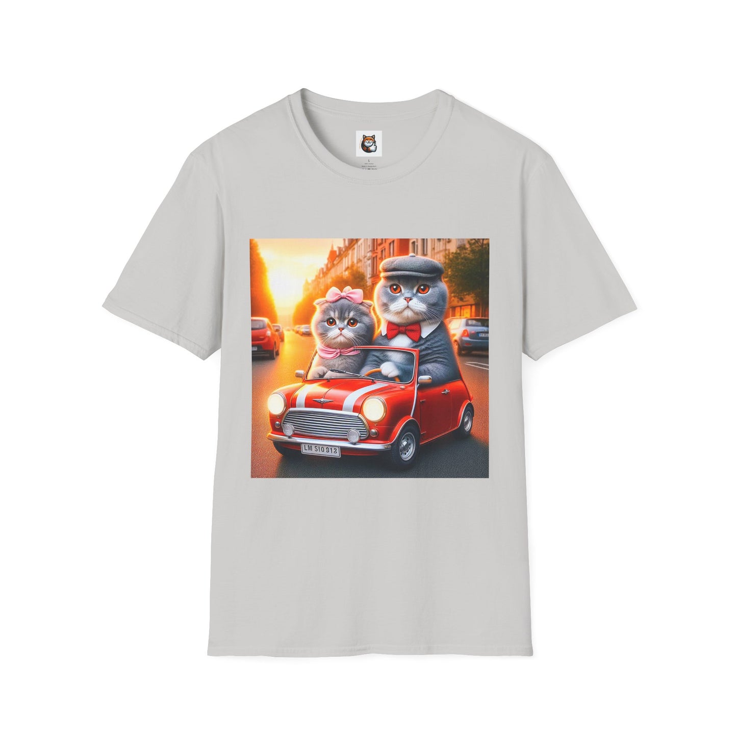 Scottish Fold tiny car  T-Shirt