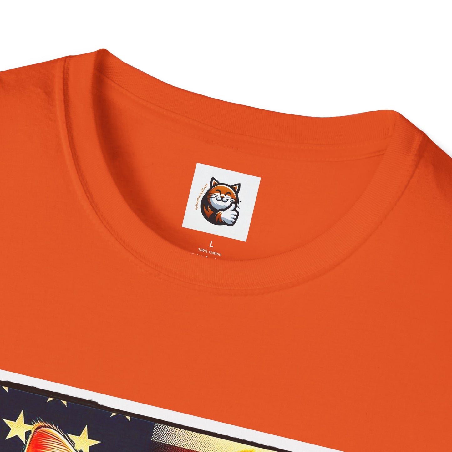 American Shorthair surfing Softstyle T-Shirt