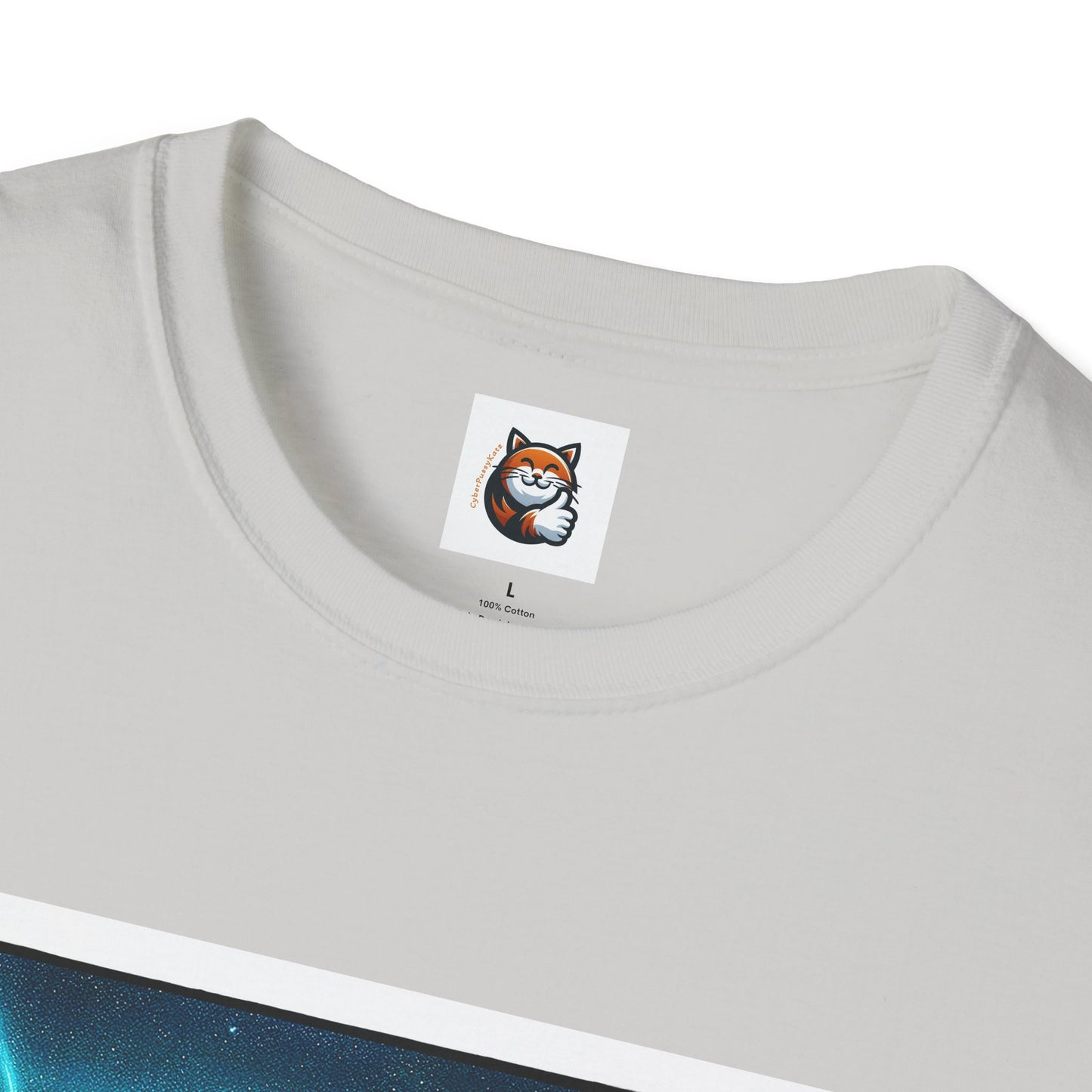 Wacky Maine Coon Unisex Softstyle T-Shirt