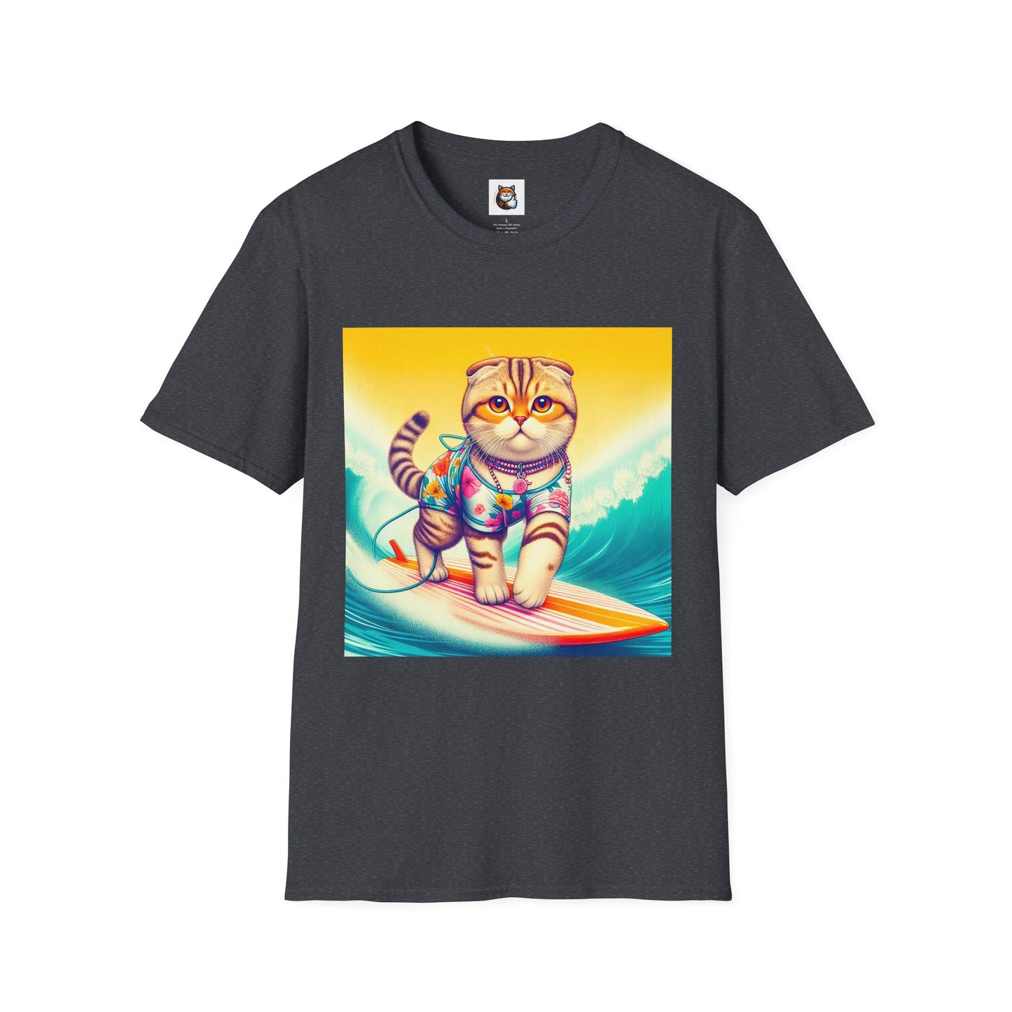 Scottish Fold Cat surfer queen T-Shirt