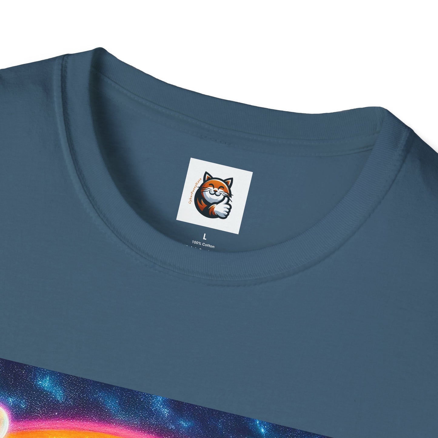 Scottish Fold Cat pretty rainbow  T-Shirt