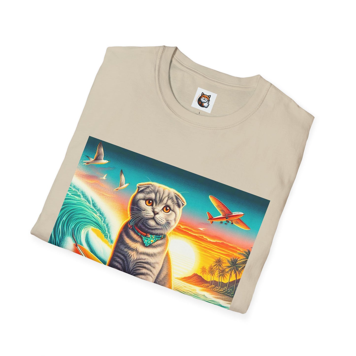 Scottish Fold Cat waves T-Shirt