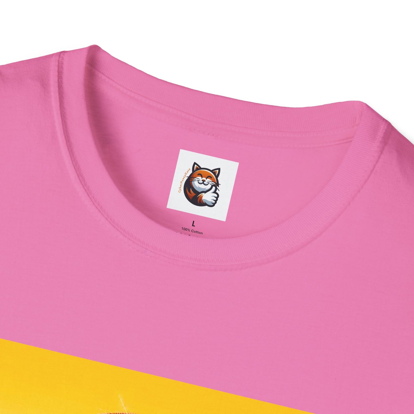 Scottish Fold Cat surfer queen T-Shirt