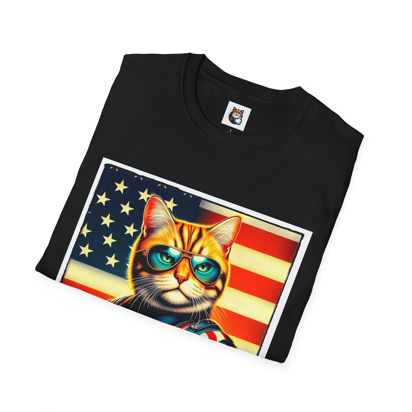 American Shorthair surfing Softstyle T-Shirt
