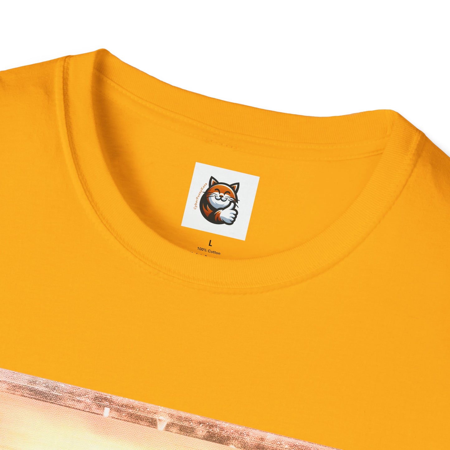 Wacky American Shorthair Unisex Softstyle T-Shirt