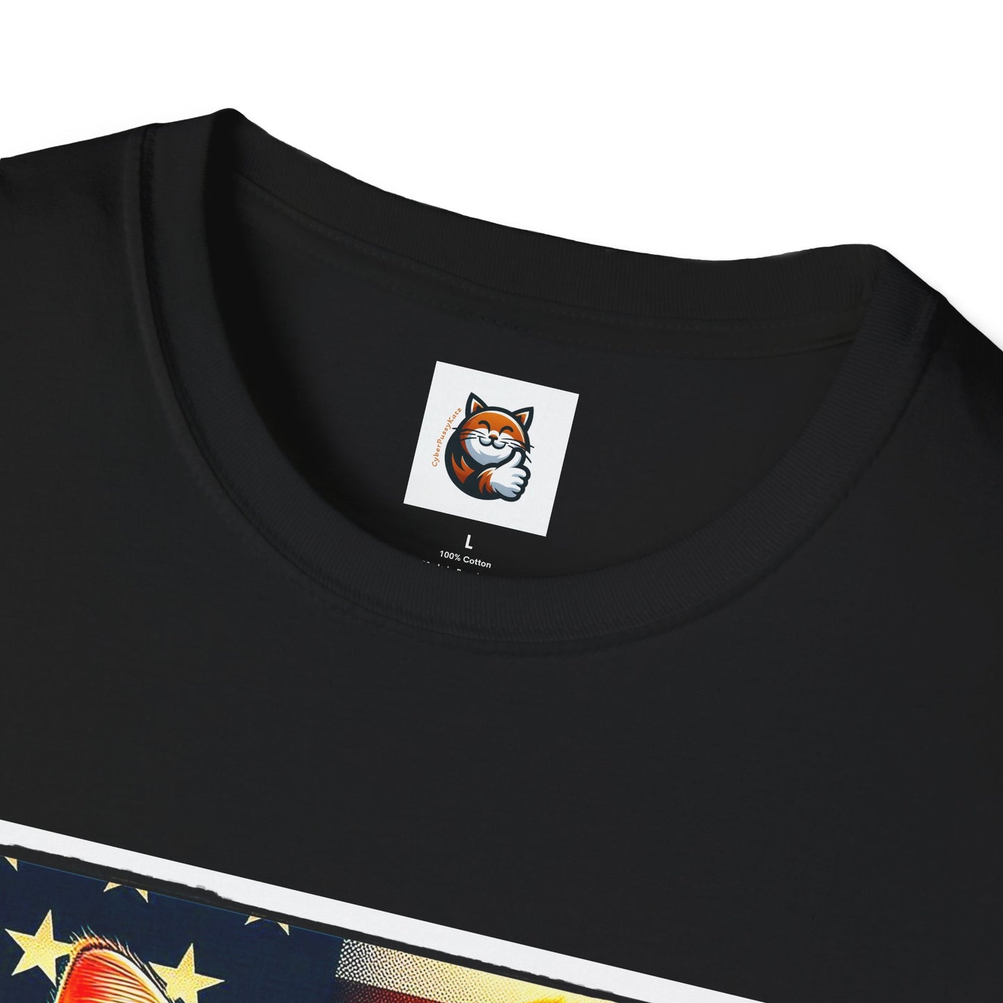American Shorthair surfing Softstyle T-Shirt