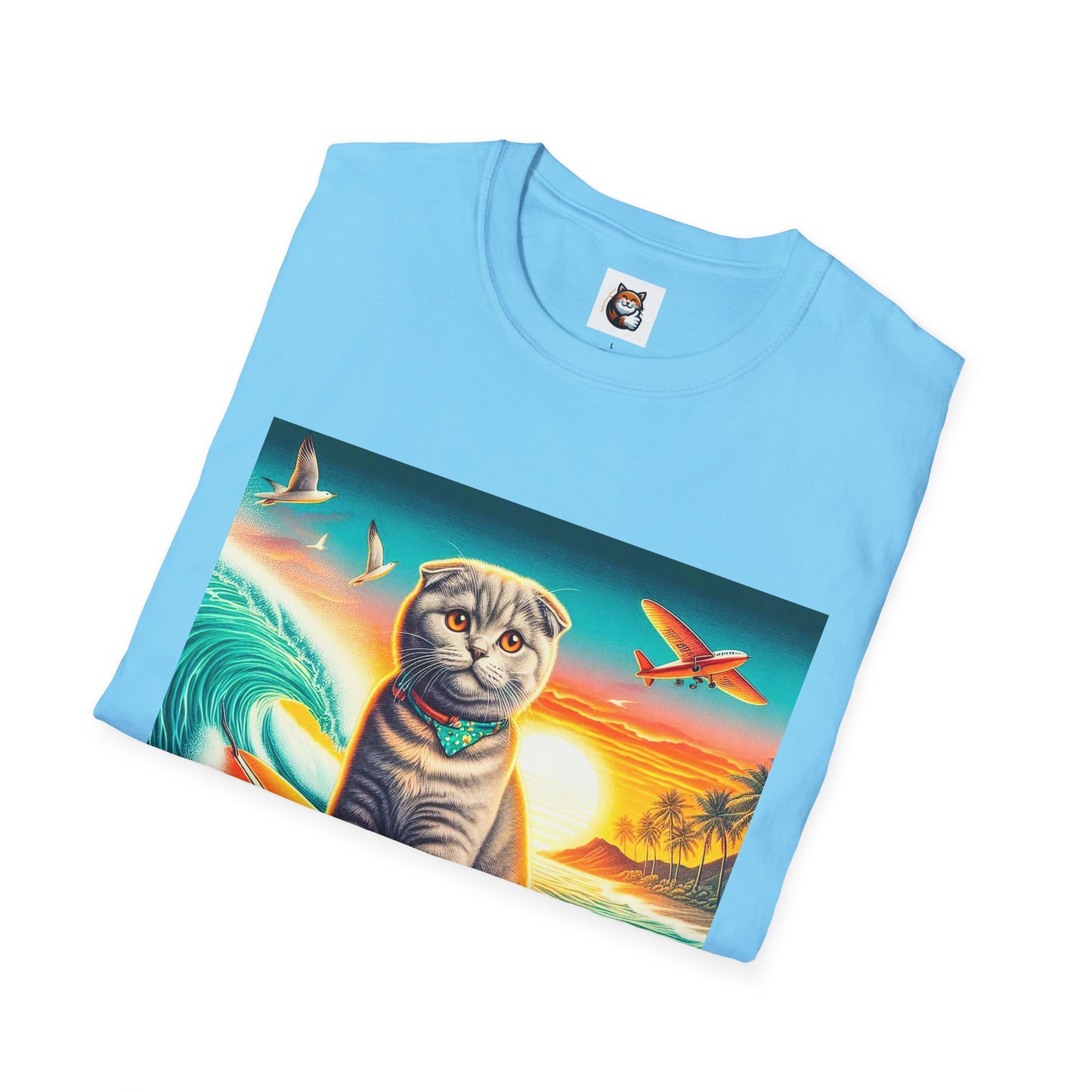 Scottish Fold Cat waves T-Shirt