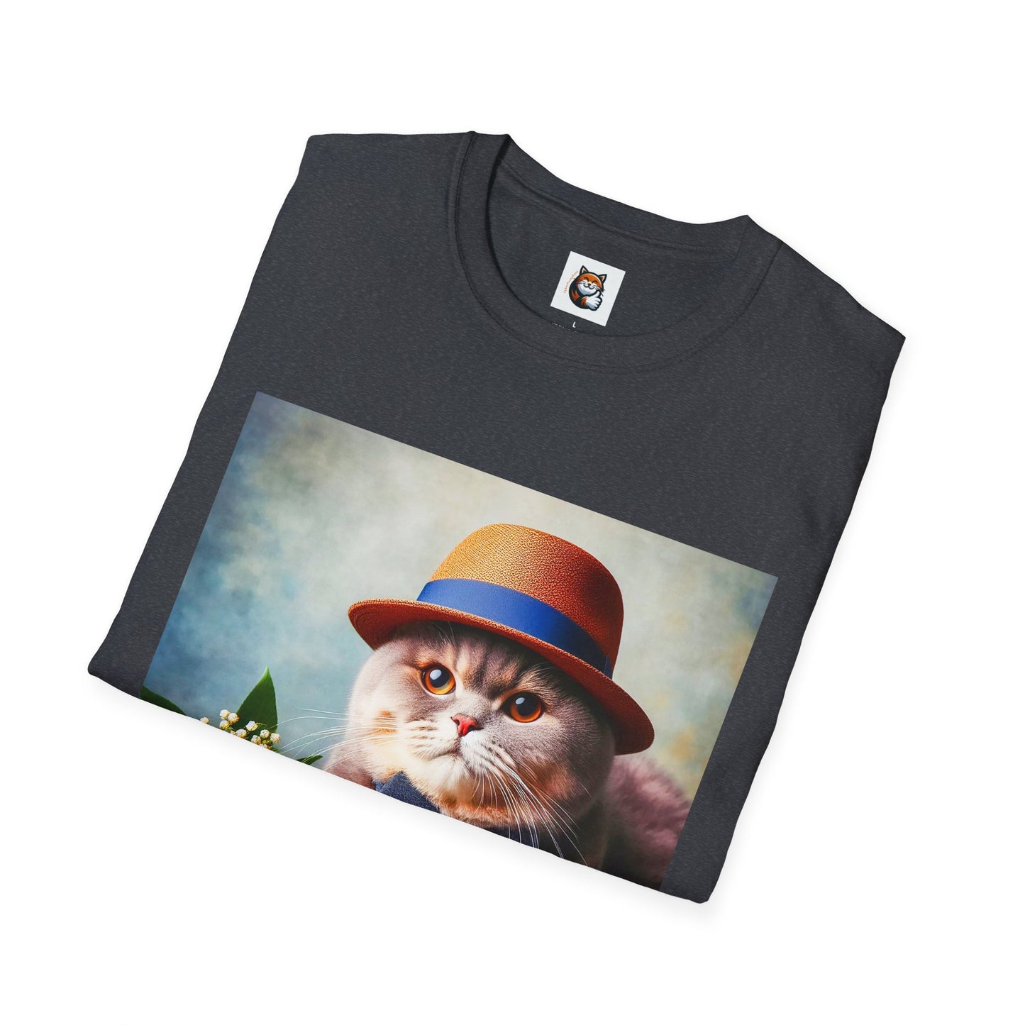 British Shorthair  hat and bow Unisex Softstyle T-Shirt