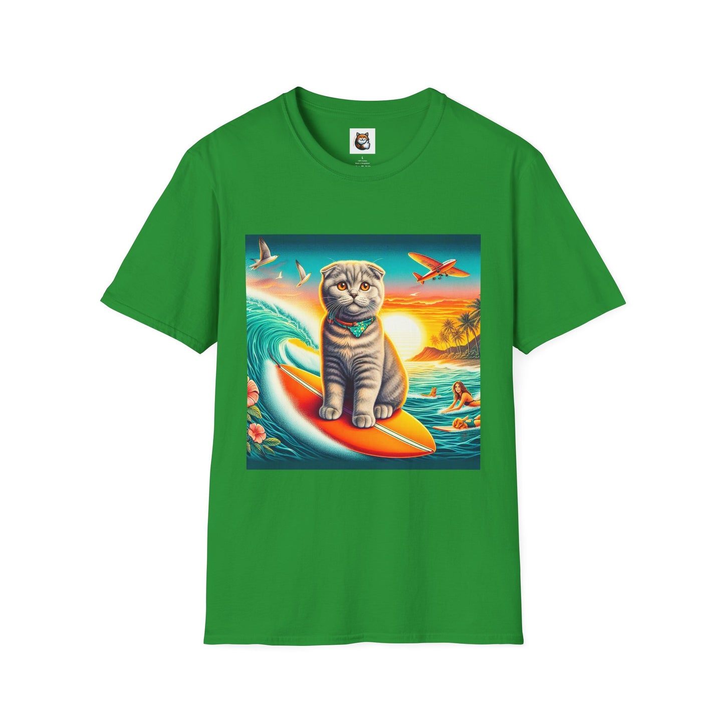 Scottish Fold Cat waves T-Shirt